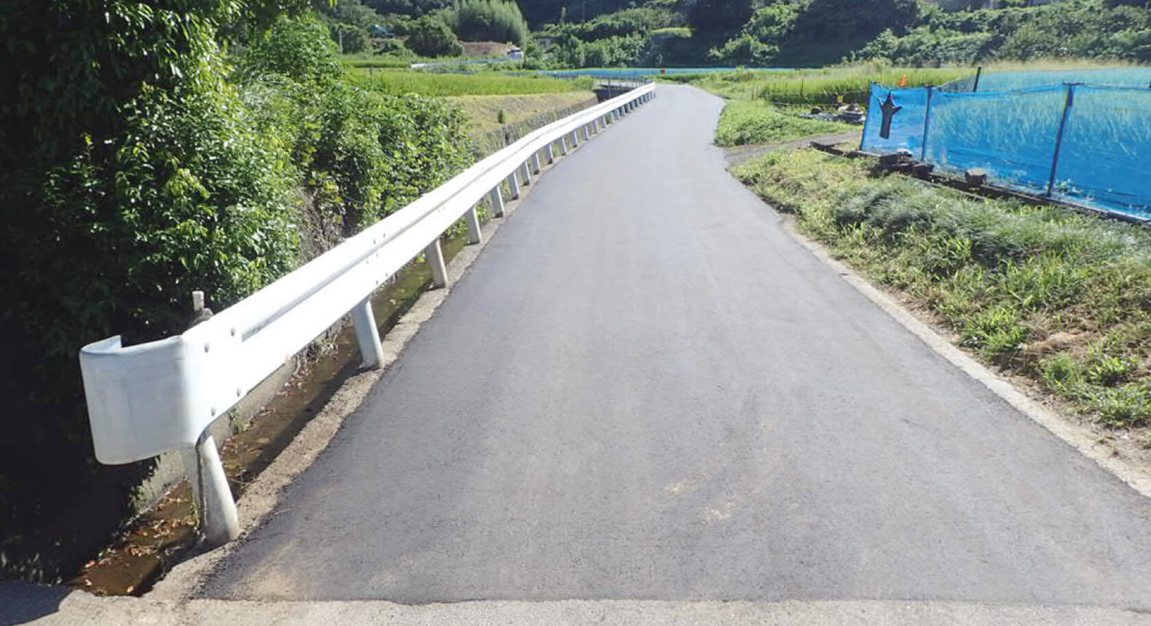 猿喰川線外1路線道路維持舗装工事