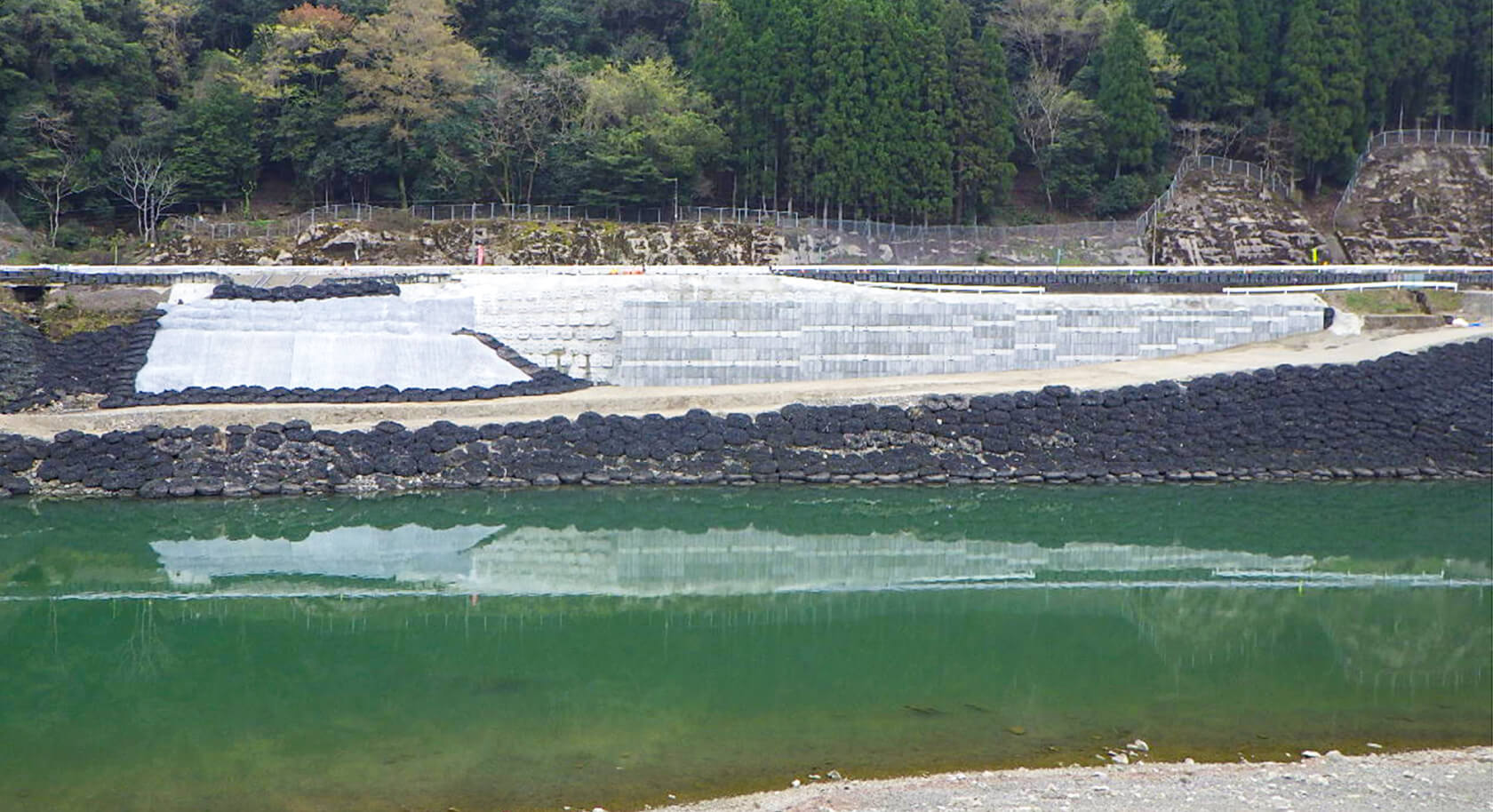 R6県道災害復旧　中谷地区擁壁工（その5）工事